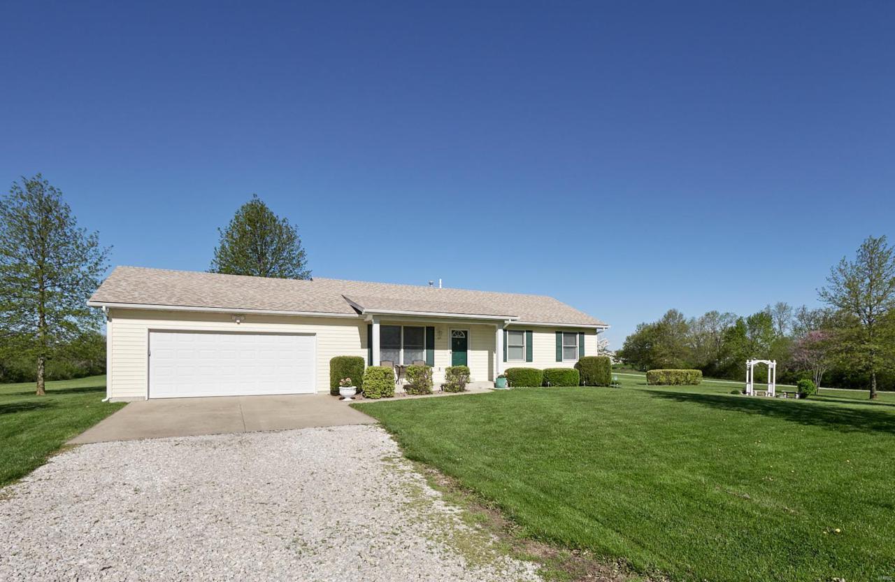 69 Hunters Ridge - Photo 1