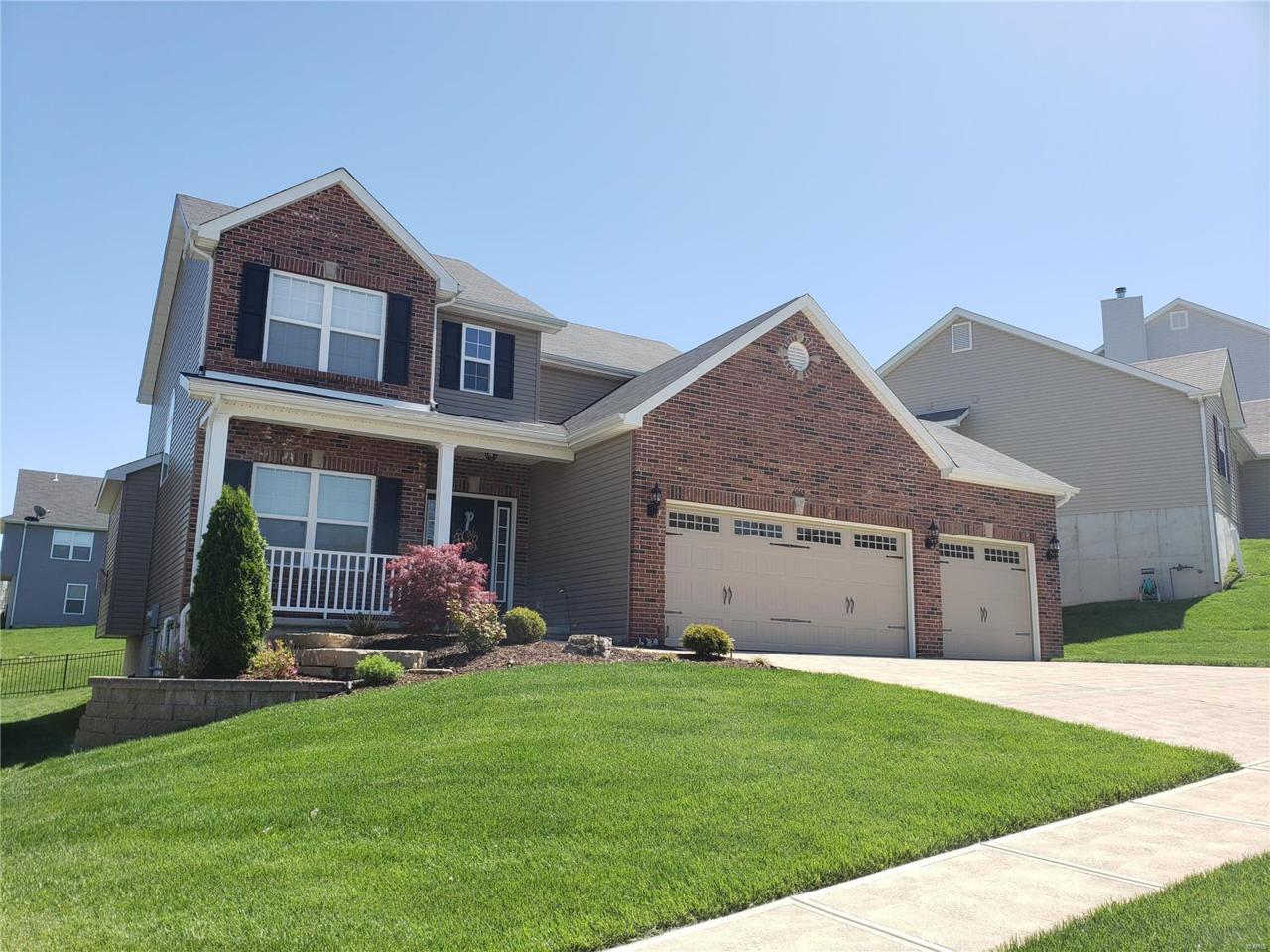 4042 Amberleigh Parkway - Photo 1