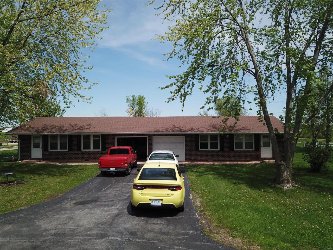 1204 Elm Street - Photo 1