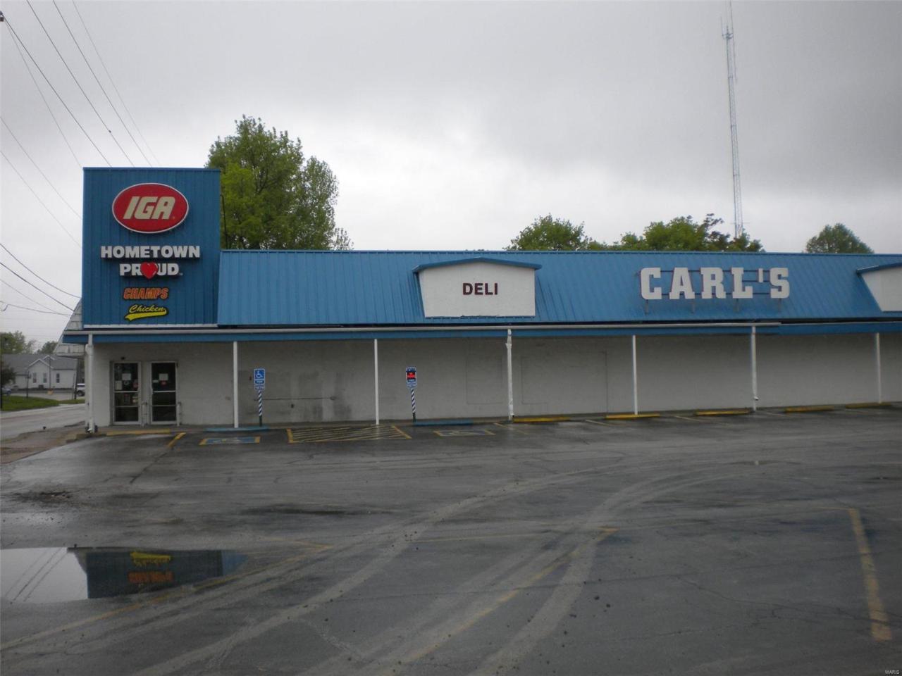 251 Broad - Photo 1