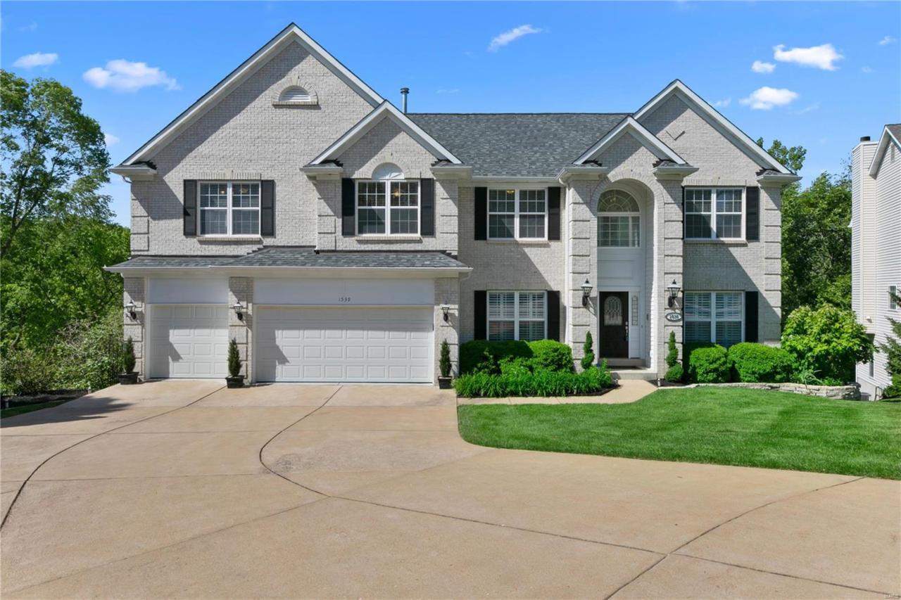 1539 Dietrich Glen Drive - Photo 1