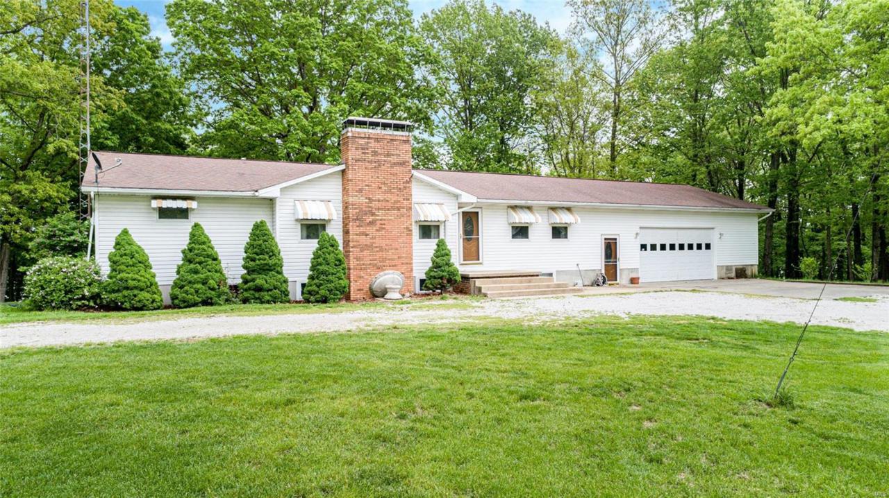 76 Cardinal Lane - Photo 1