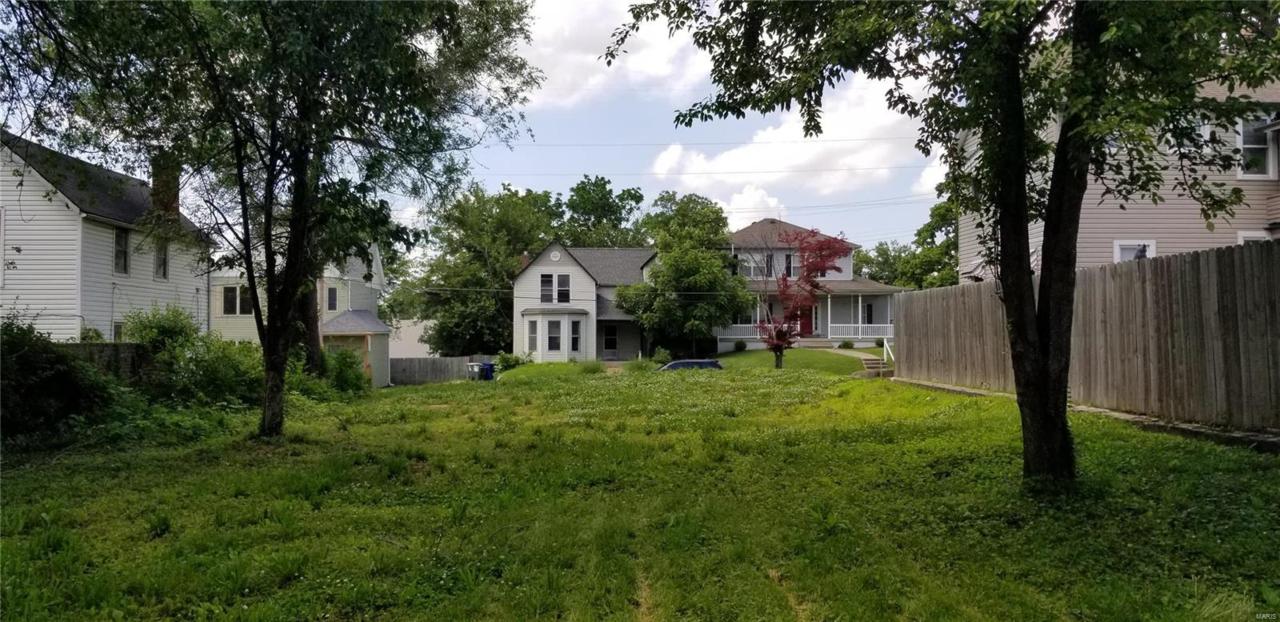 6276 Famous Avenue - Photo 1
