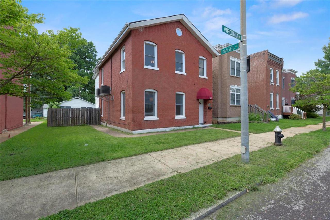 7141 Virginia - Photo 1