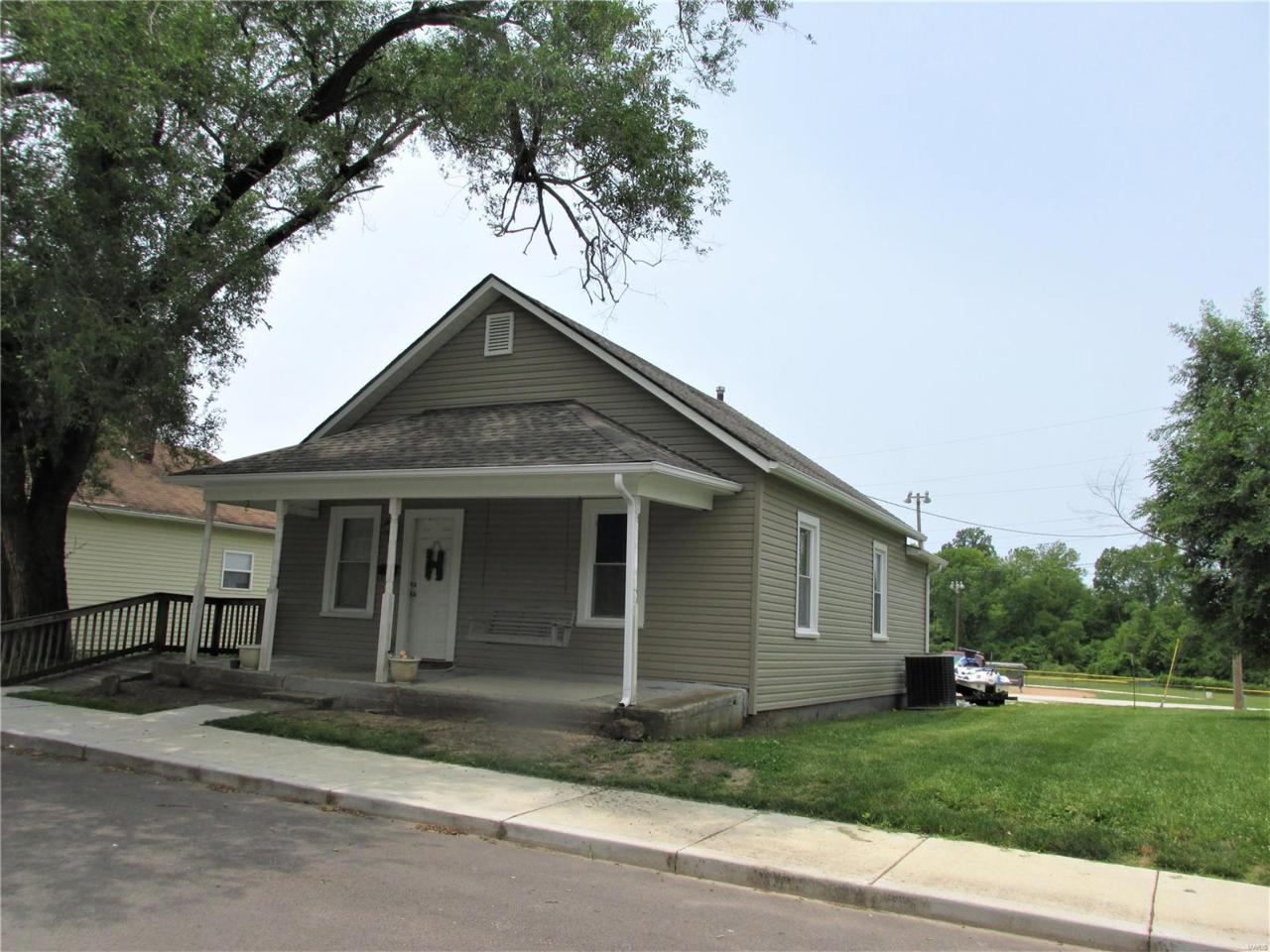 113 County Rd - Photo 1