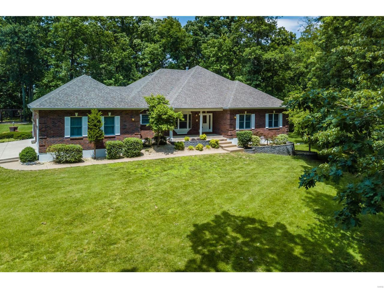 319 Walnut Forest - Photo 1