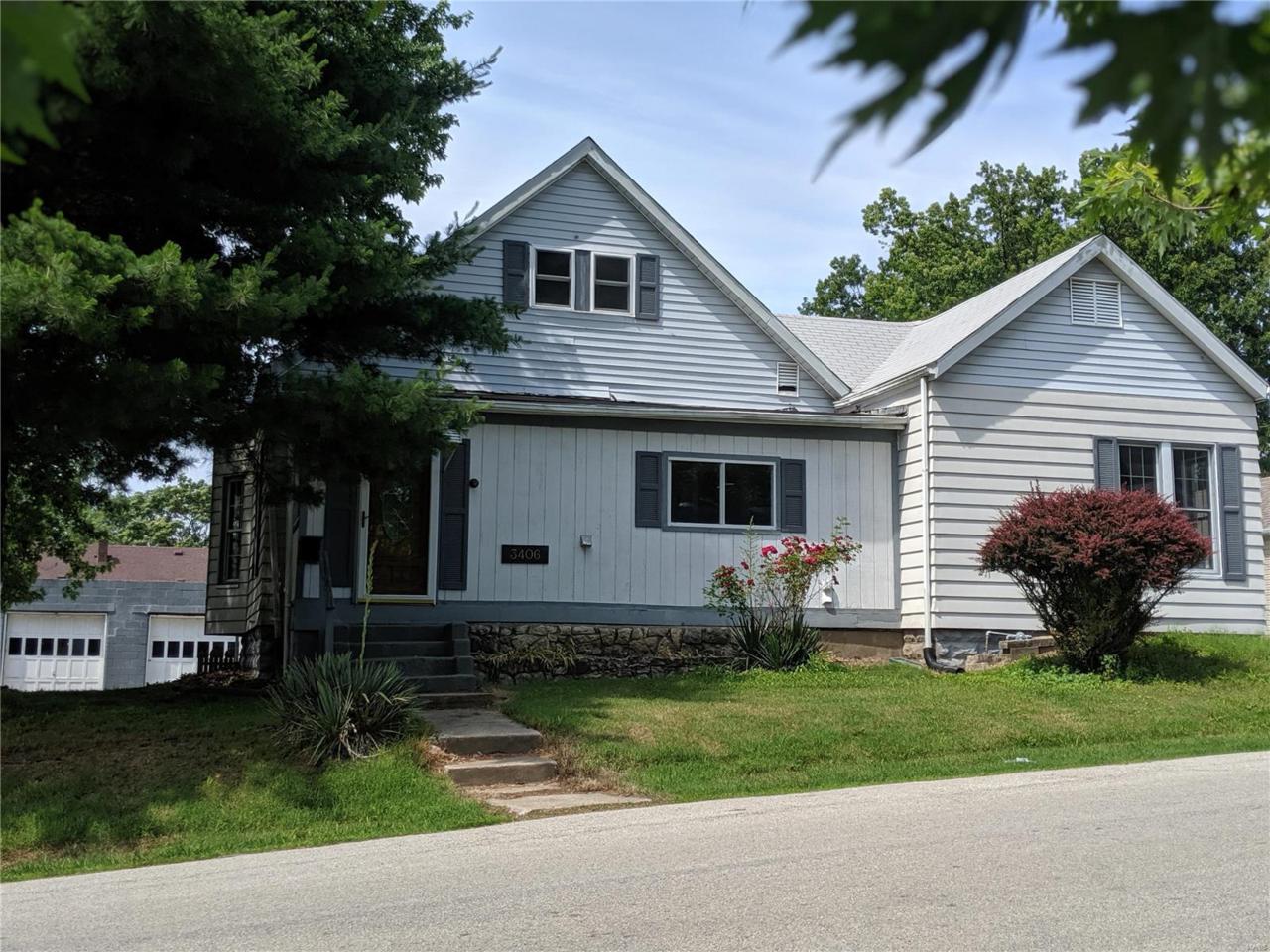 3406 Fullerton Avenue - Photo 1