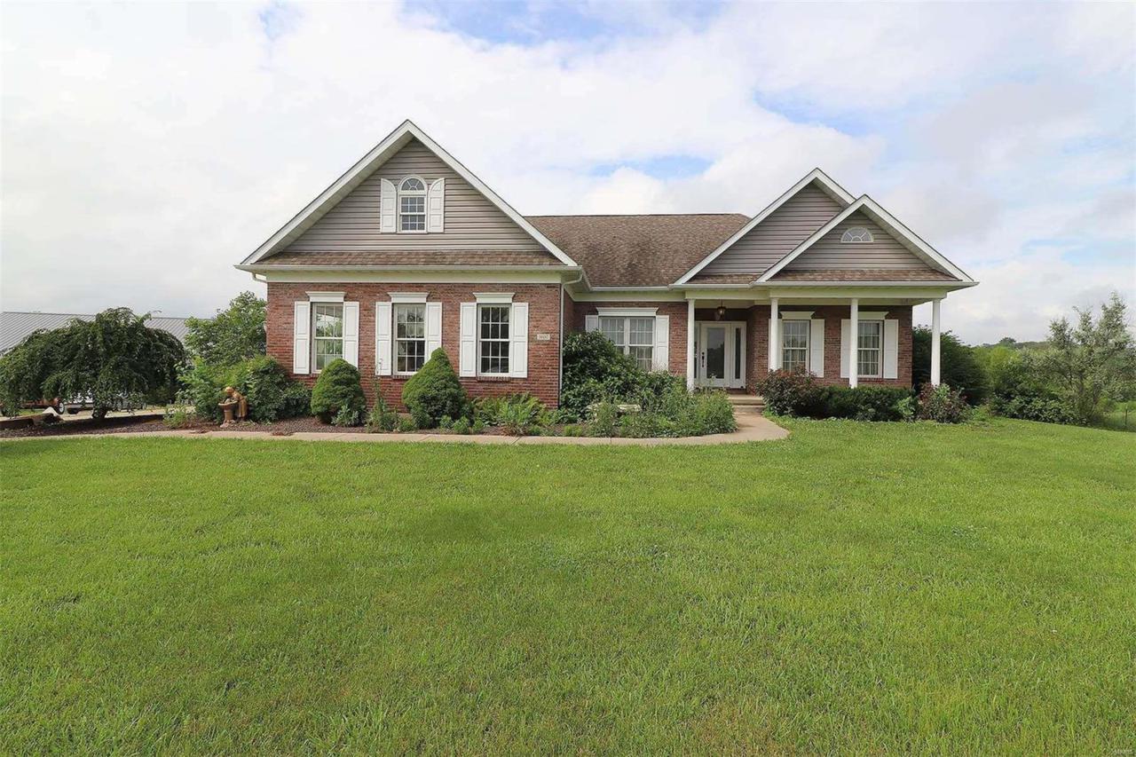 3107 Ridgewood Hills - Photo 1