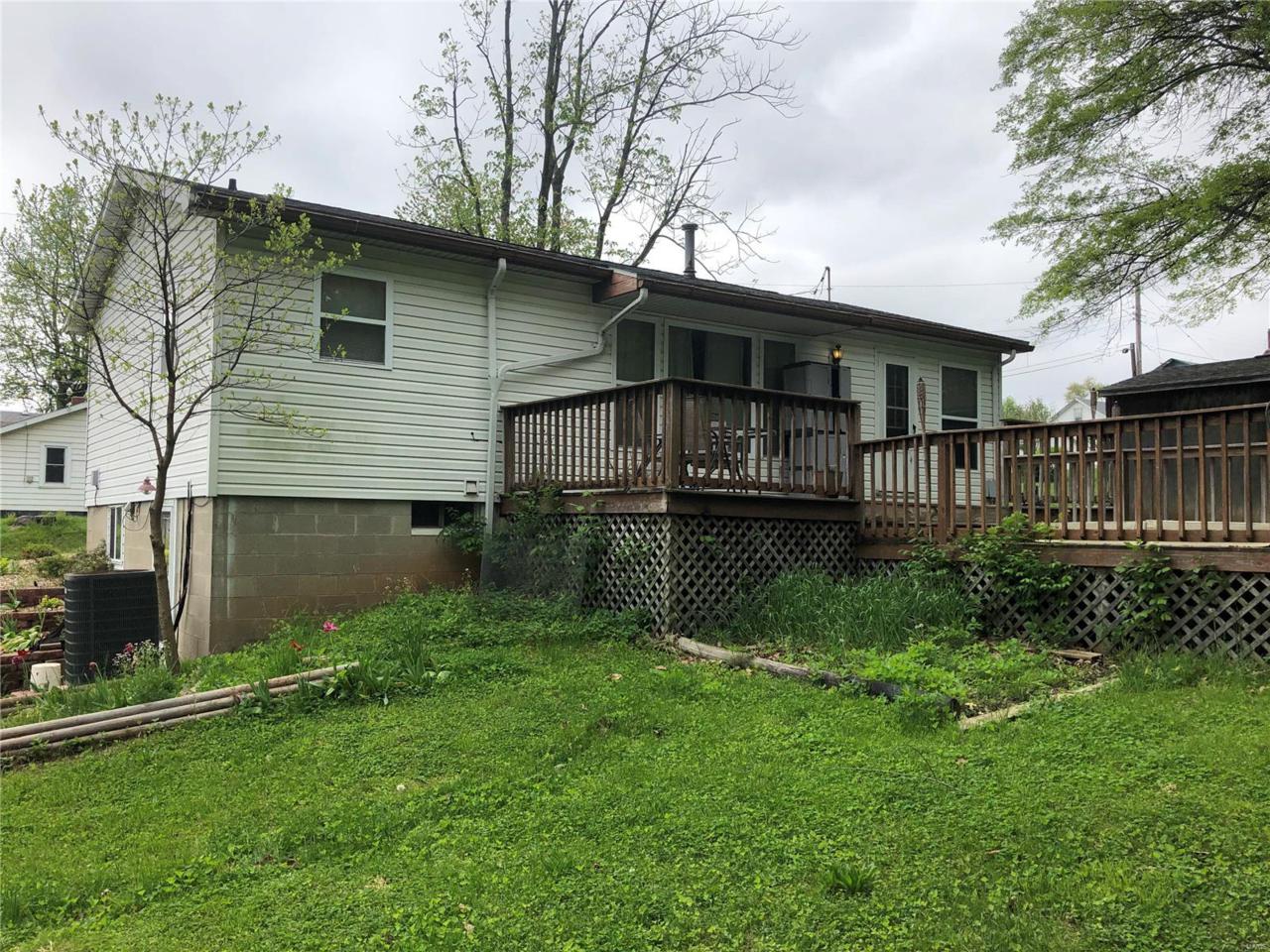 108 Douglas Street - Photo 1