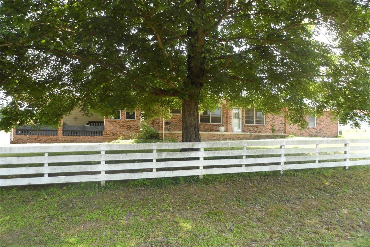 29 Stevenson - Photo 1