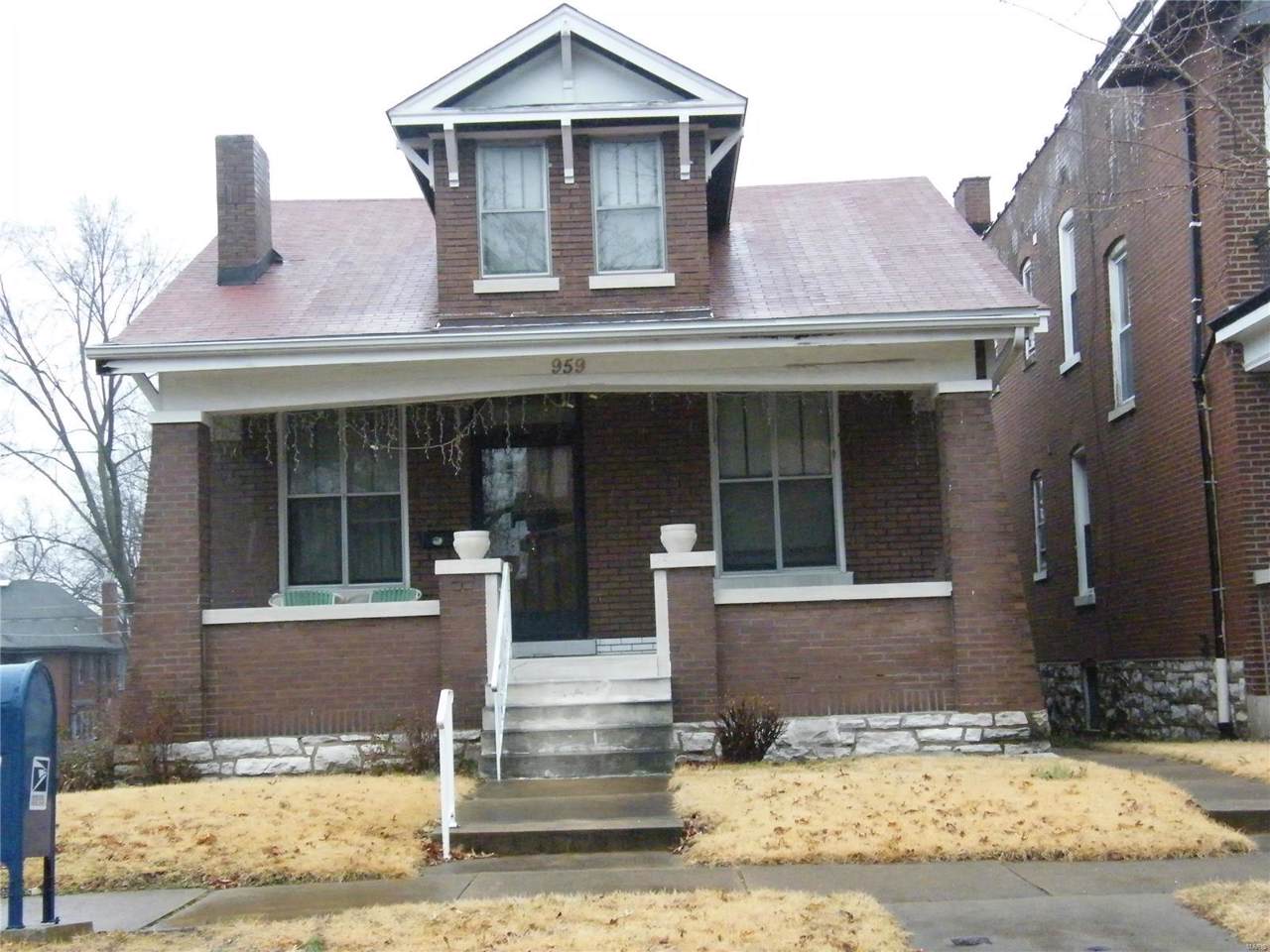 959 Dover Place - Photo 1