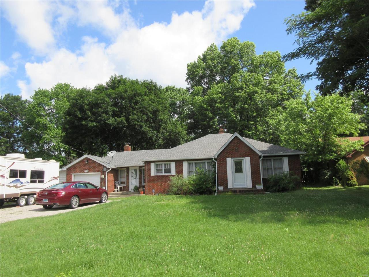 846 Airline - Photo 1