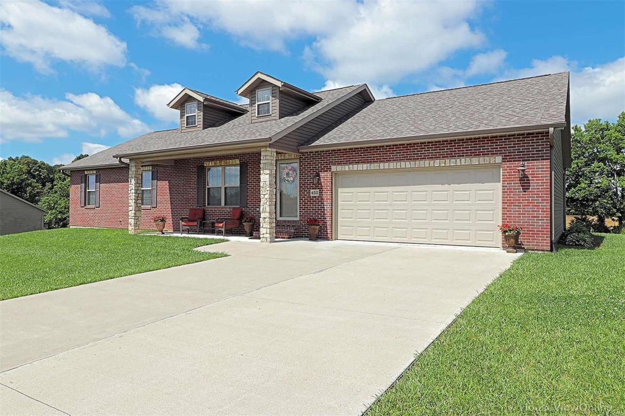 452 Cedar Meadows Drive - Photo 1