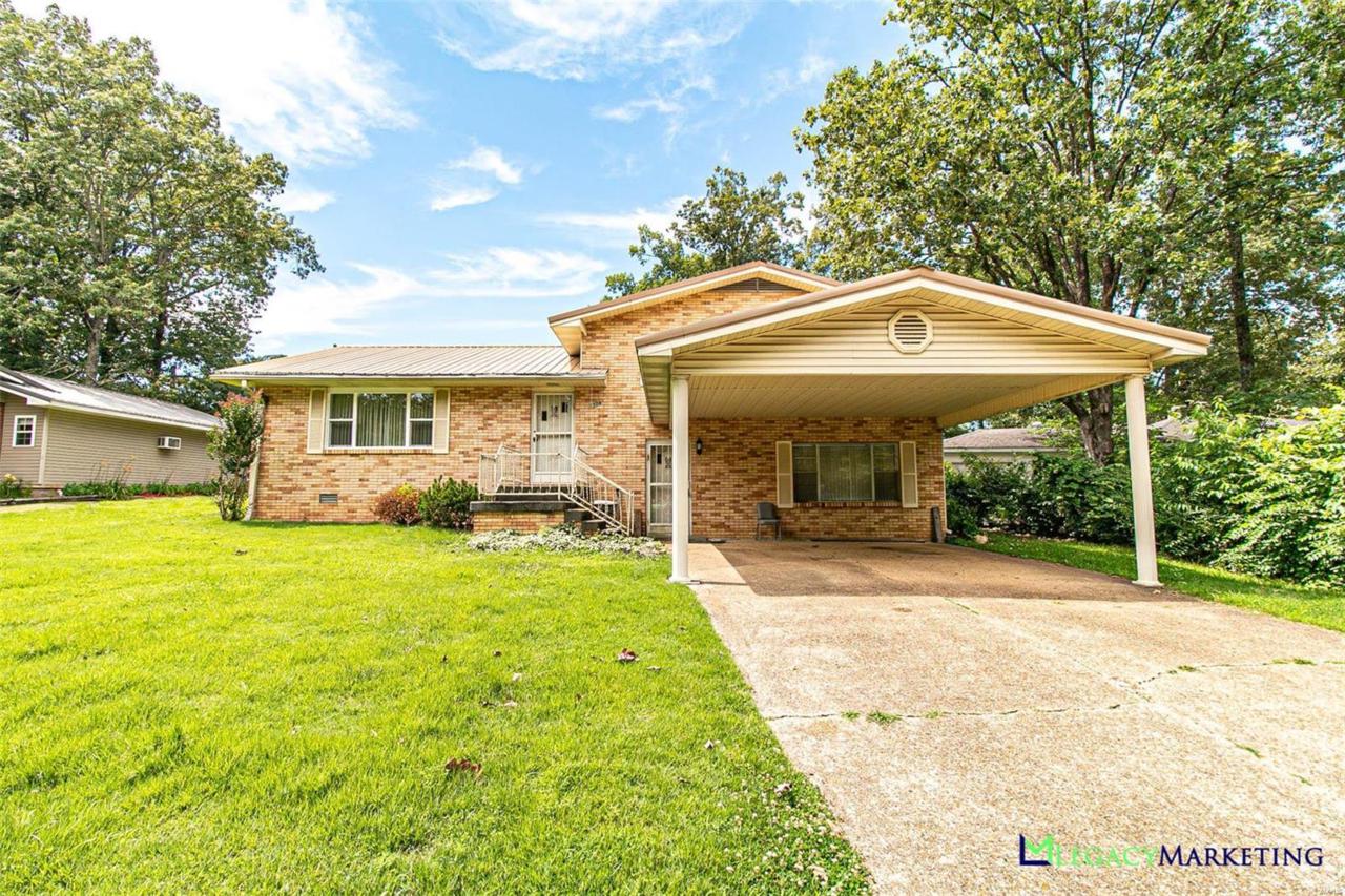 1509 Sunset Drive - Photo 1