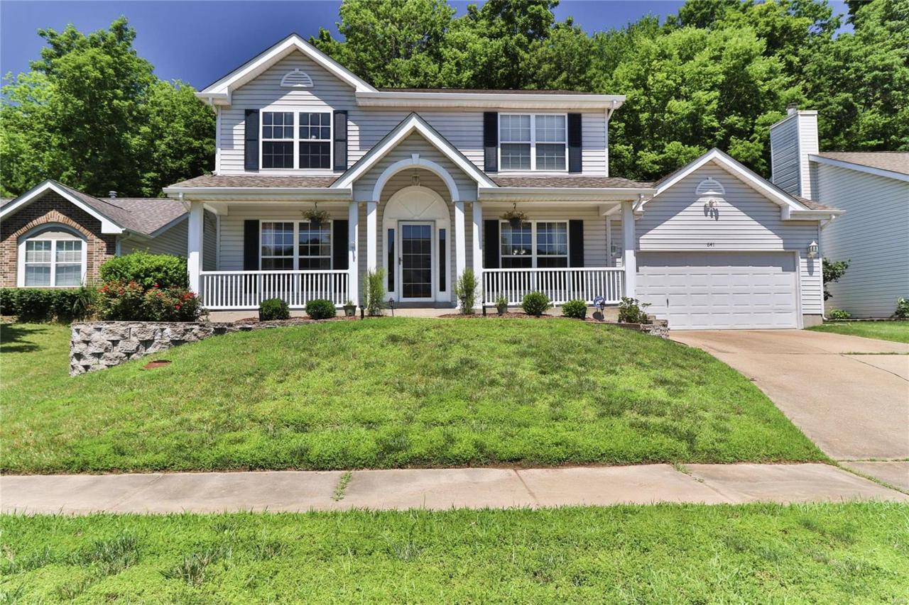 641 Oak Springs Trail Drive - Photo 1