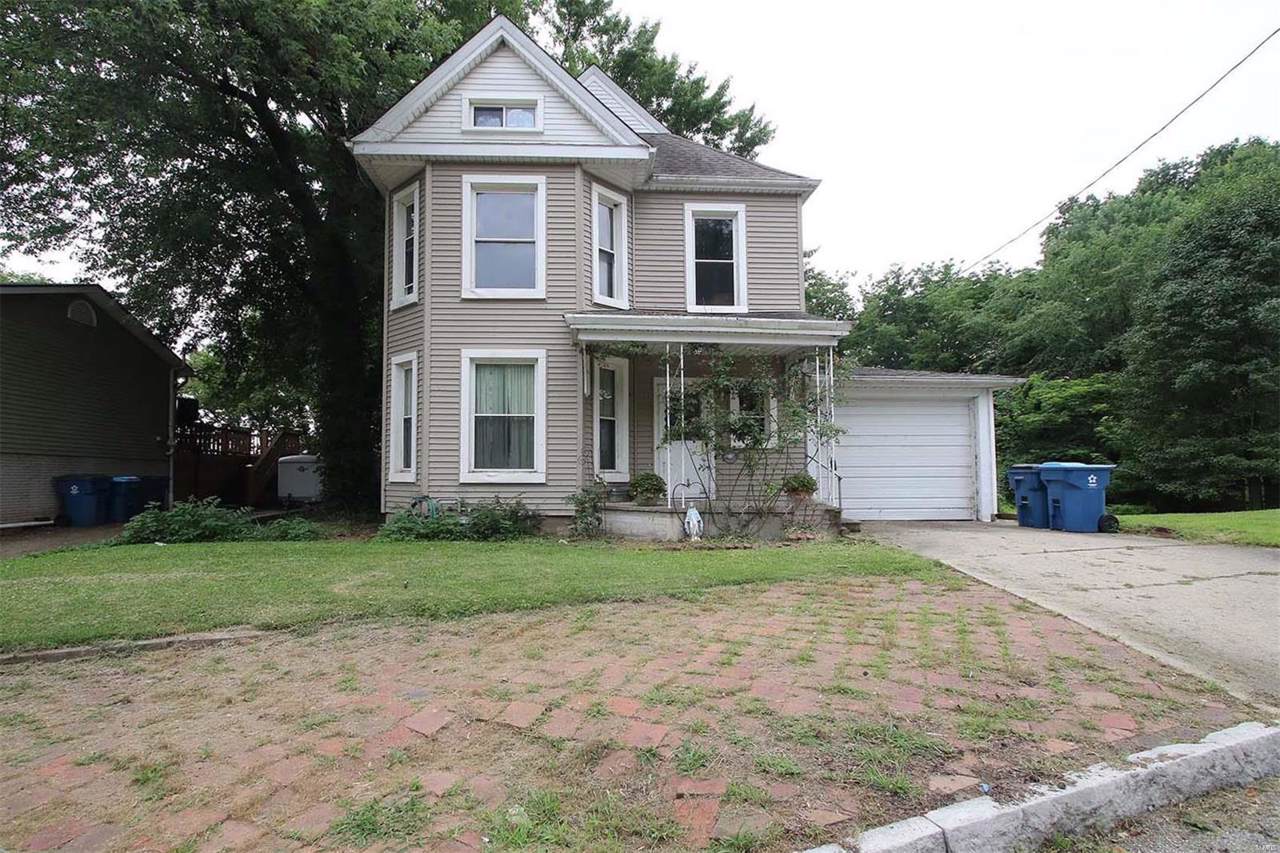 625 5th Street - Photo 1