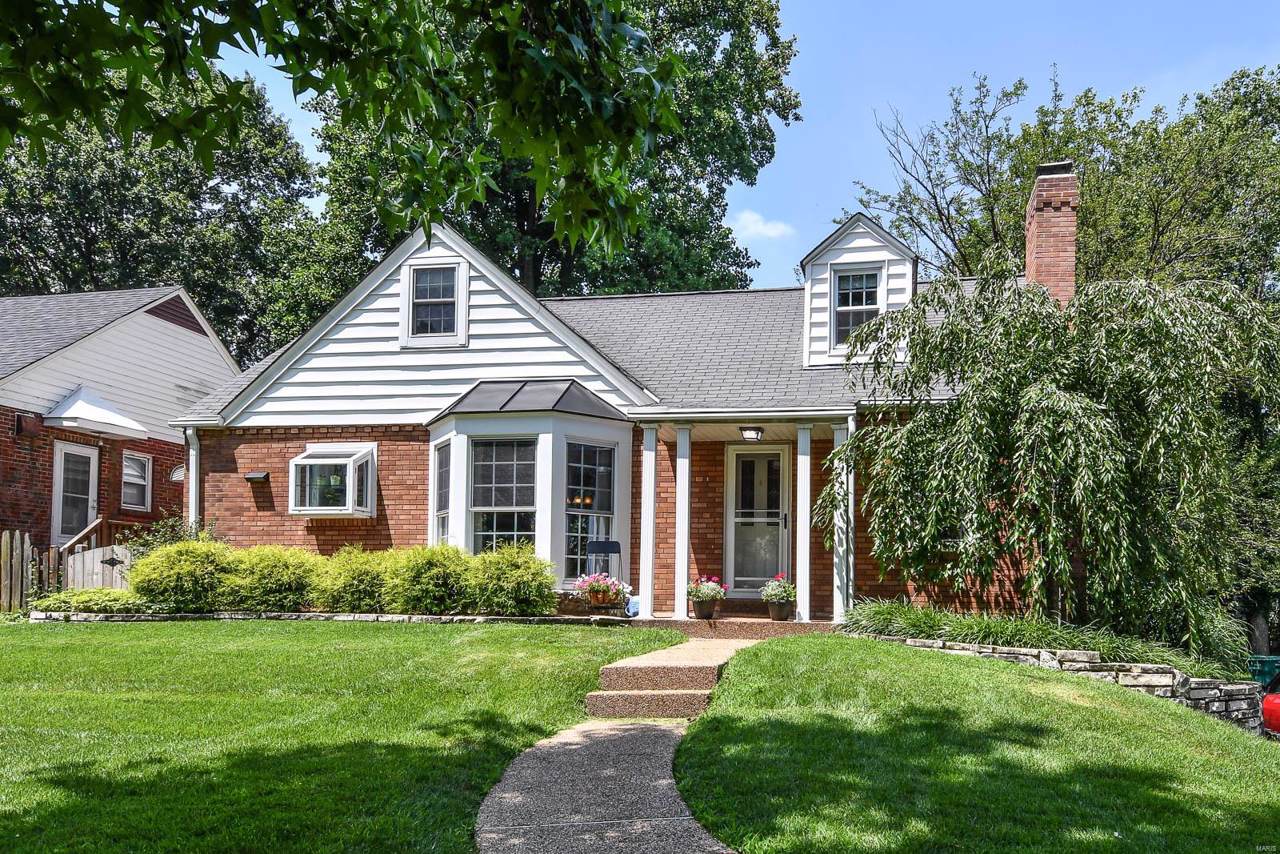 1419 Elm Avenue - Photo 1