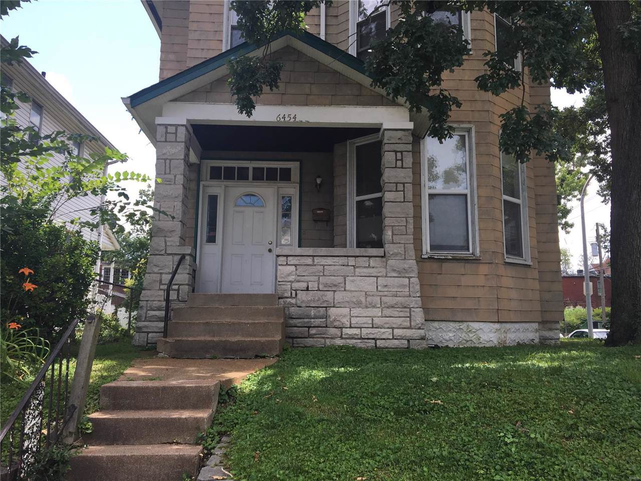 6454 Virginia Avenue - Photo 1
