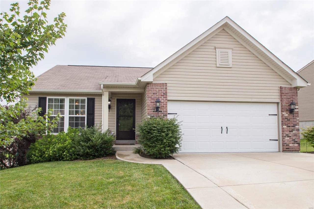 6554 Buckingham Palace Drive - Photo 1