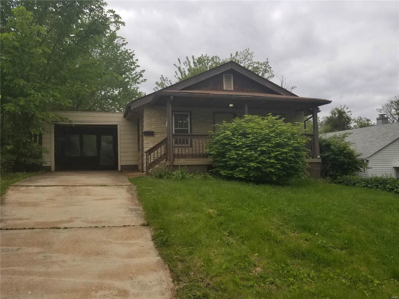 1503 Brock - Photo 1