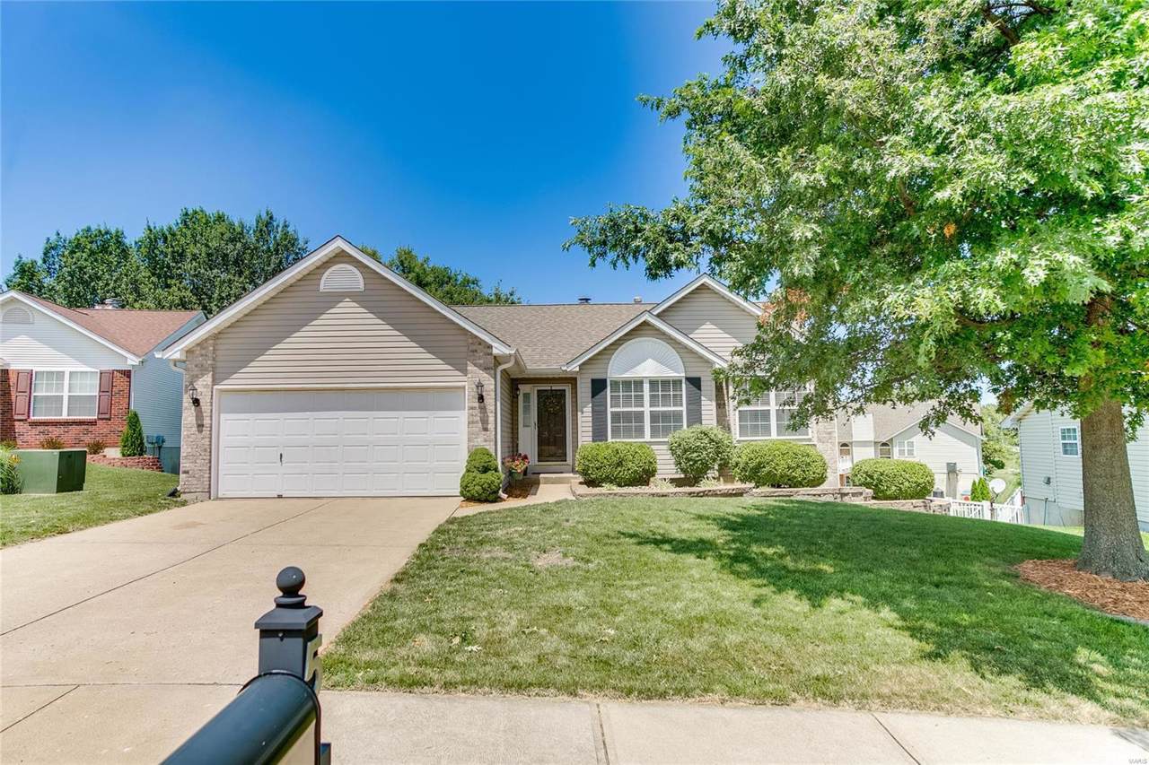5 Santa Fe Trail Court - Photo 1