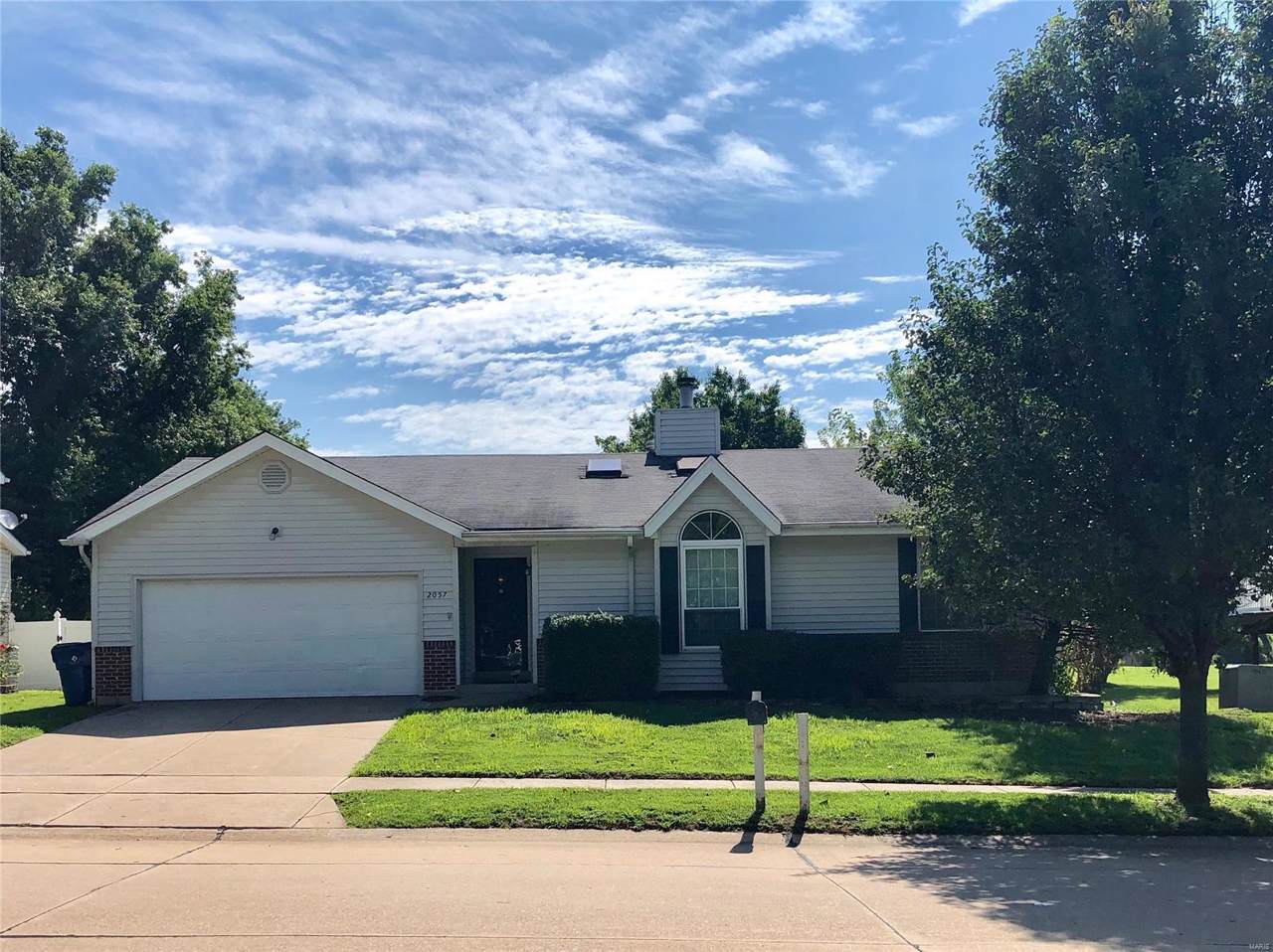 2057 Central Parkway - Photo 1