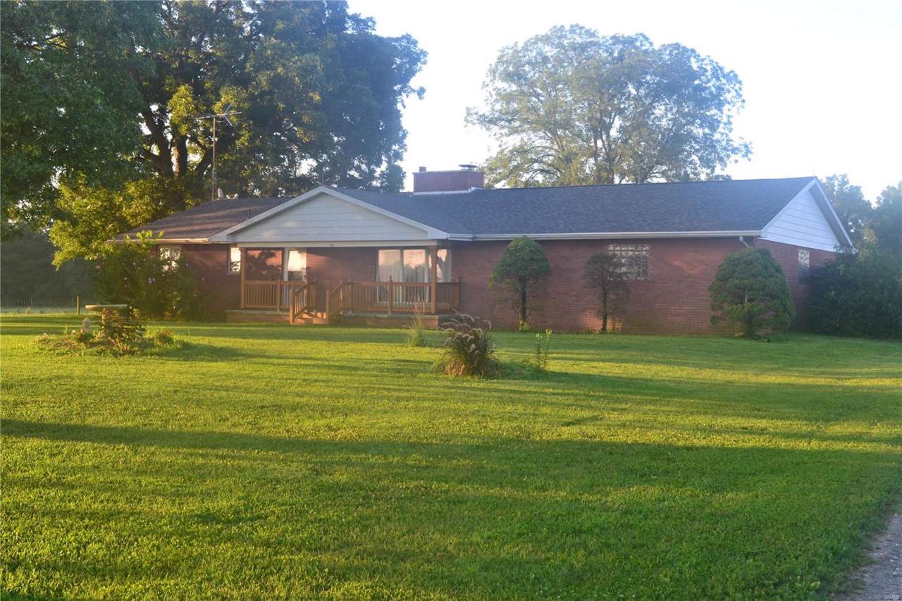 17212 Highline Road - Photo 1