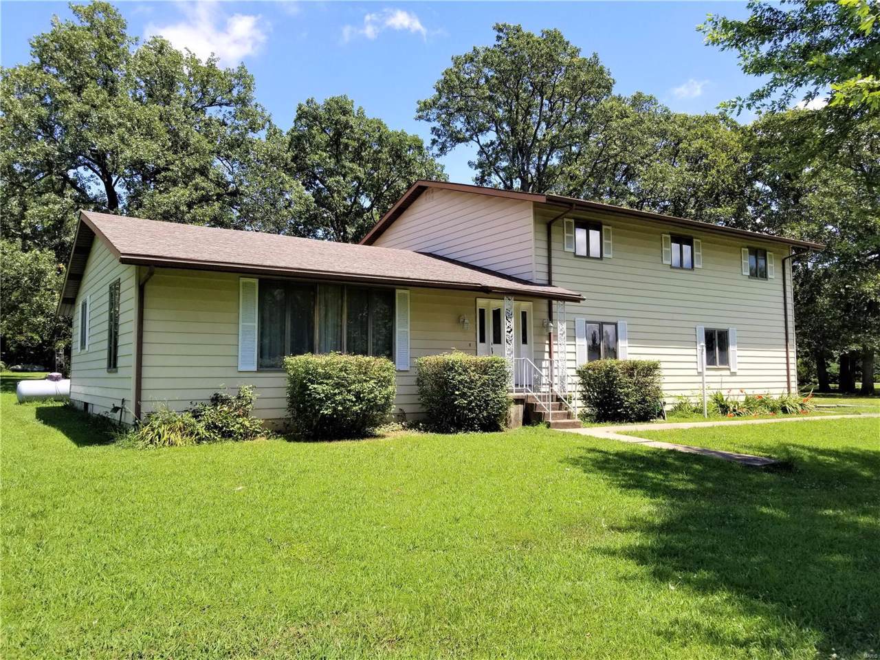16869 Kneedler Street - Photo 1