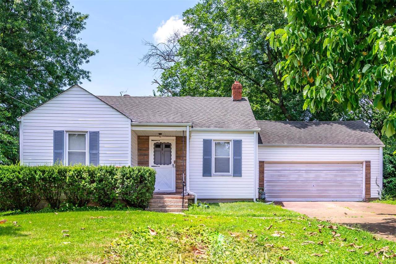 3049 Doddridge Avenue - Photo 1