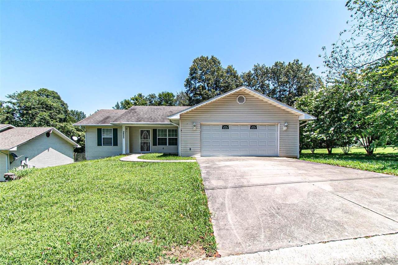 2620 Linda Lane - Photo 1
