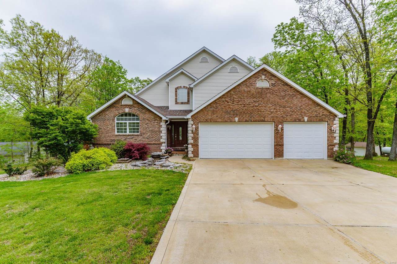 602 Saffron Court - Photo 1