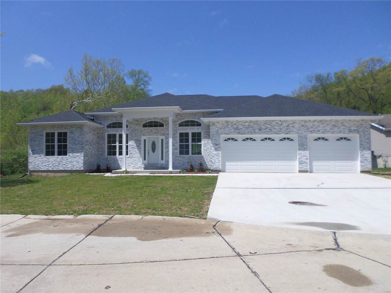 2393 Fairway Drive - Photo 1