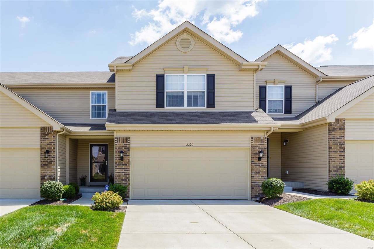 2290 Bay Tree Drive - Photo 1