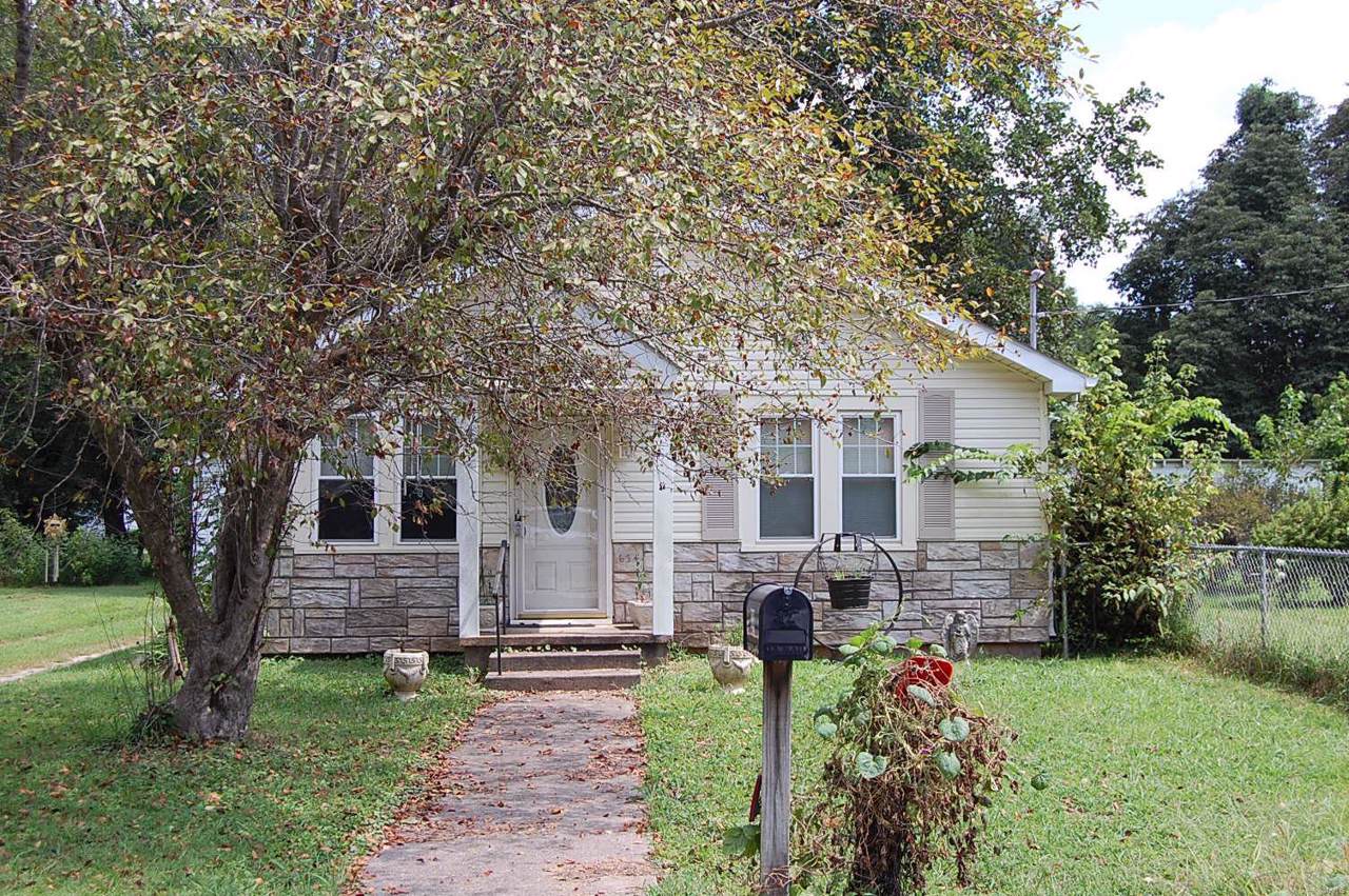 634 C Street - Photo 1