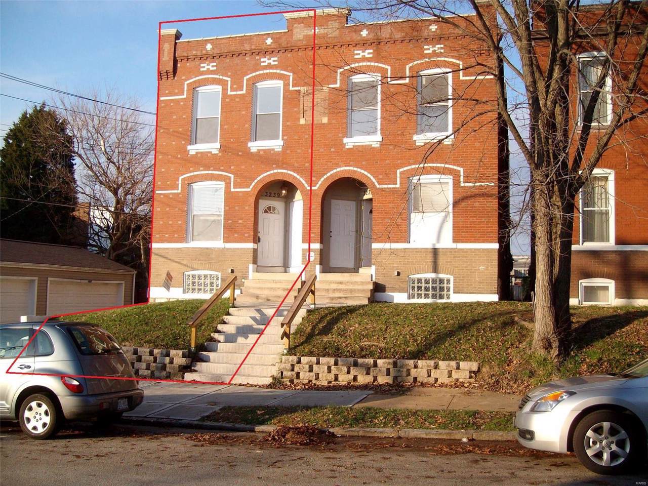 3239 Pulaski Street - Photo 1