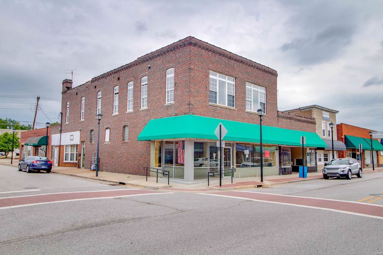 53 Ferguson Avenue - Photo 1