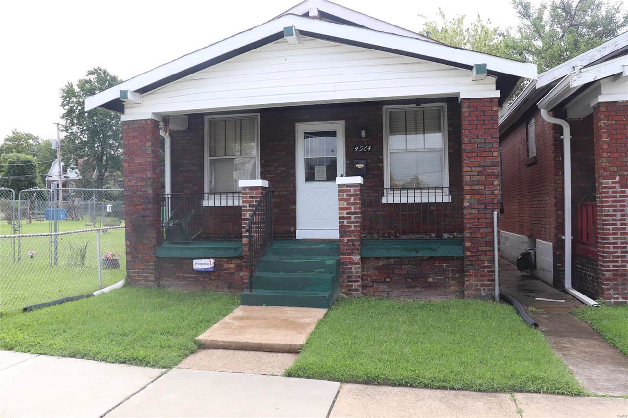 4564 Emerson Avenue - Photo 1