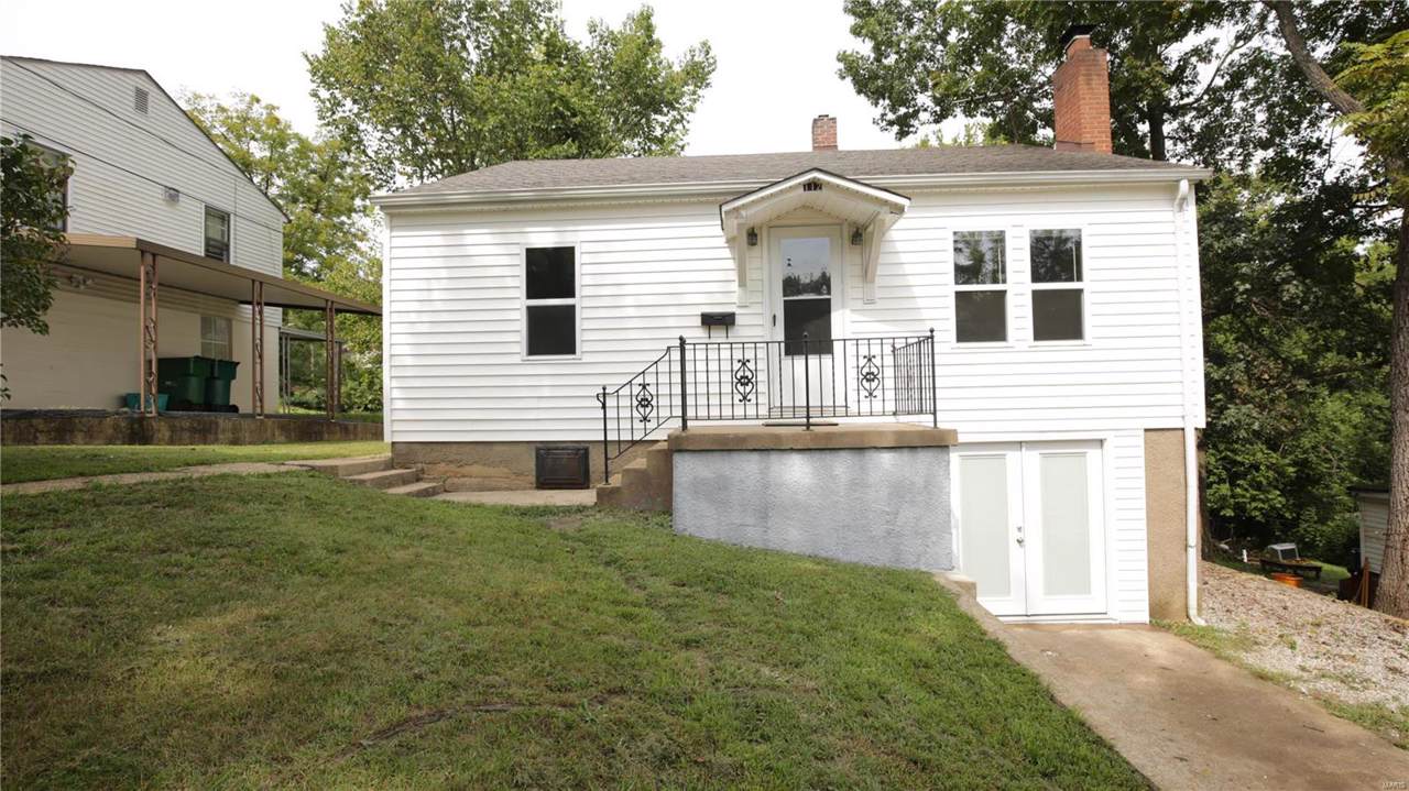 112 S 5th - Photo 1