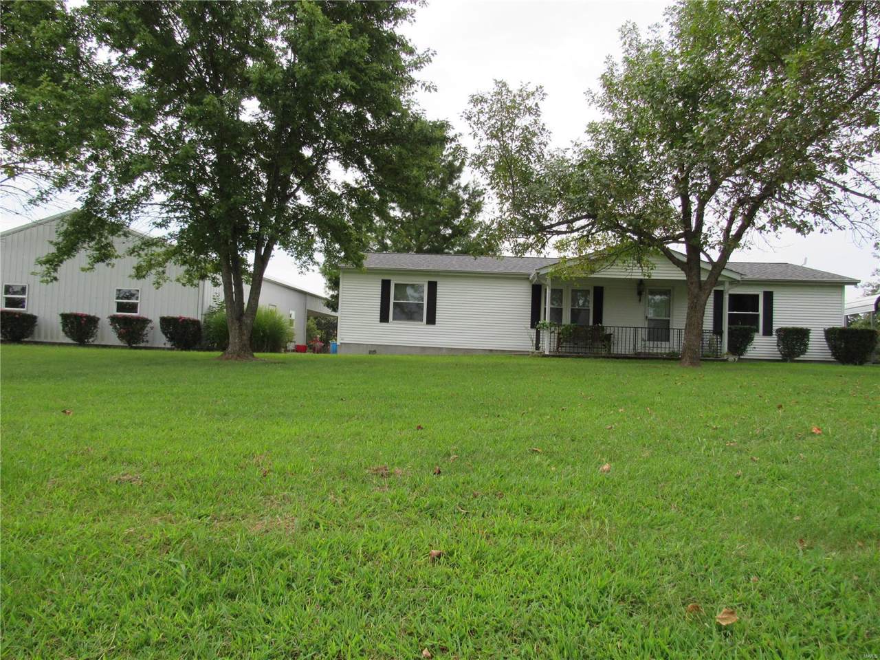 569 Hwy N - Photo 1