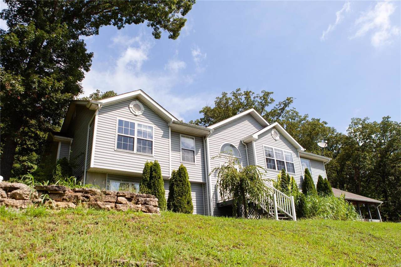 5209 Victoria Glade Drive - Photo 1