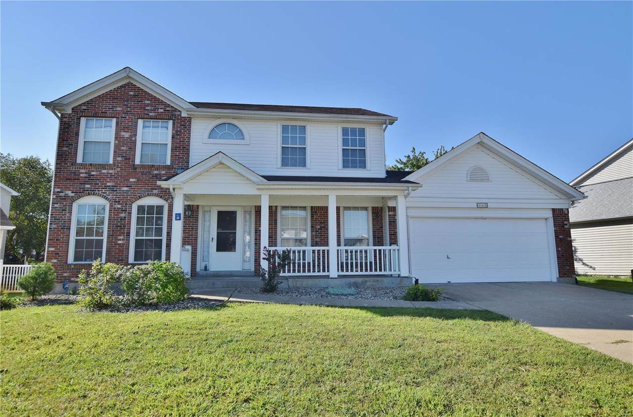 945 Weatherstone Drive - Photo 1