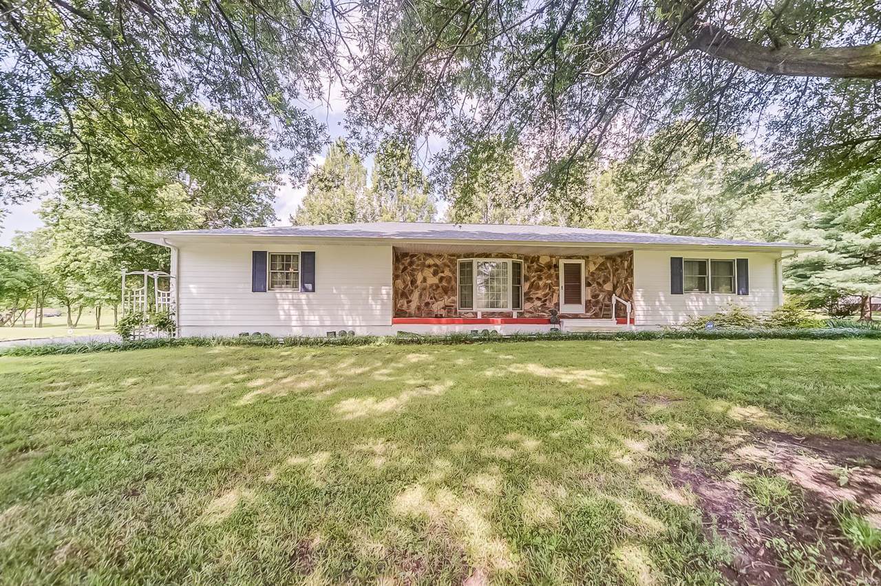 1542 Hartman Lane - Photo 1