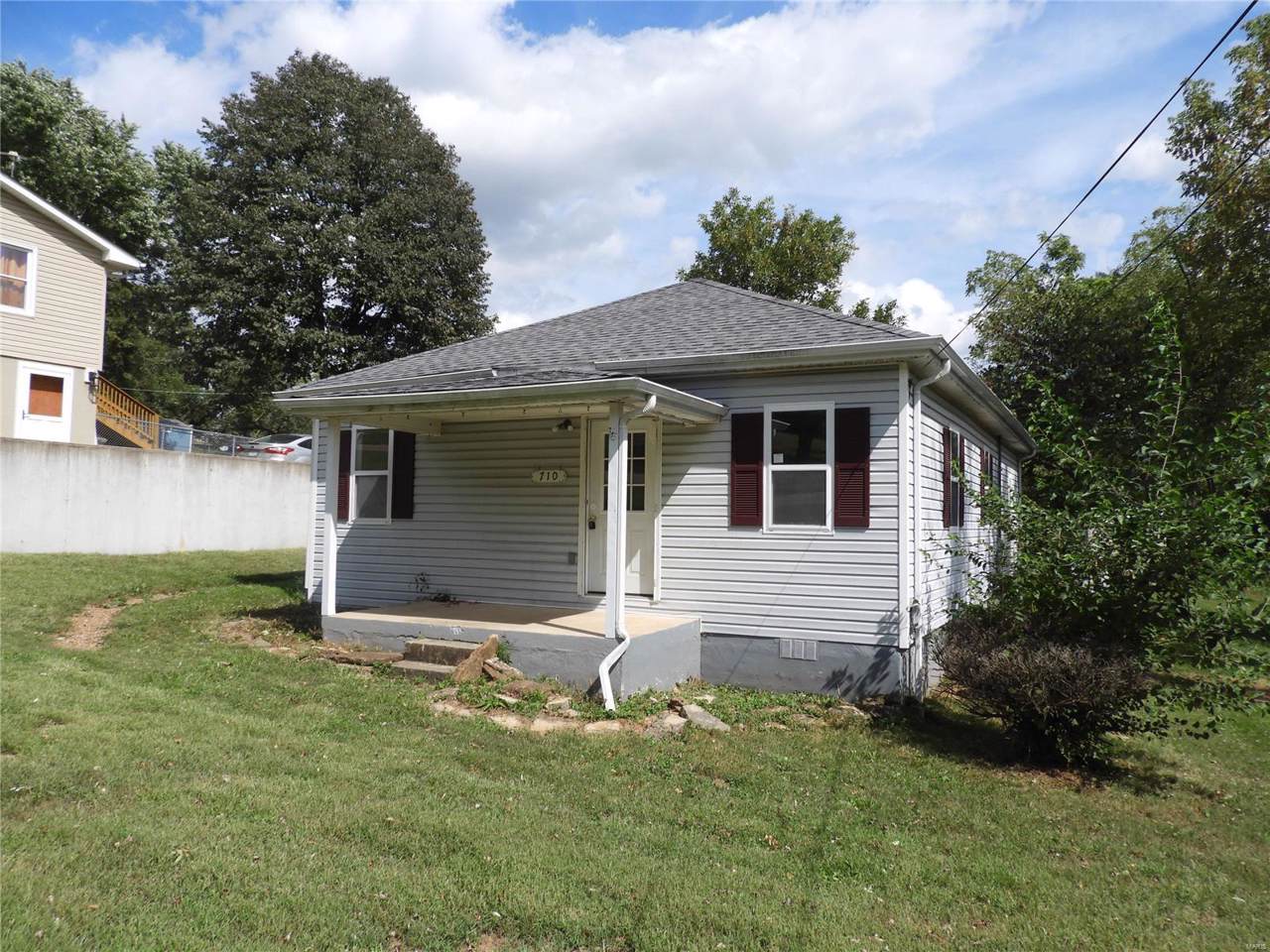 710 Tyler Street - Photo 1