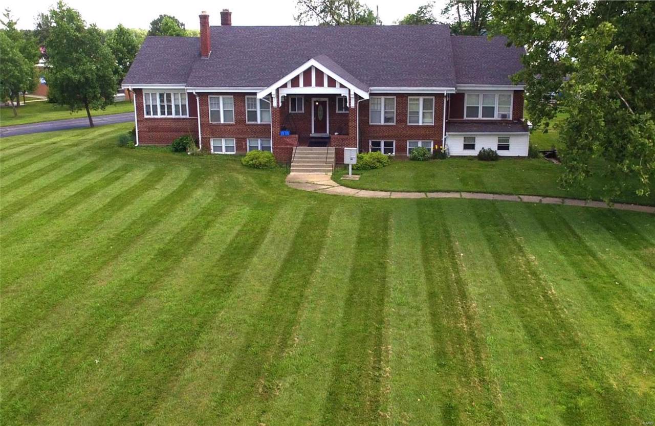 712 Boonslick - Photo 1