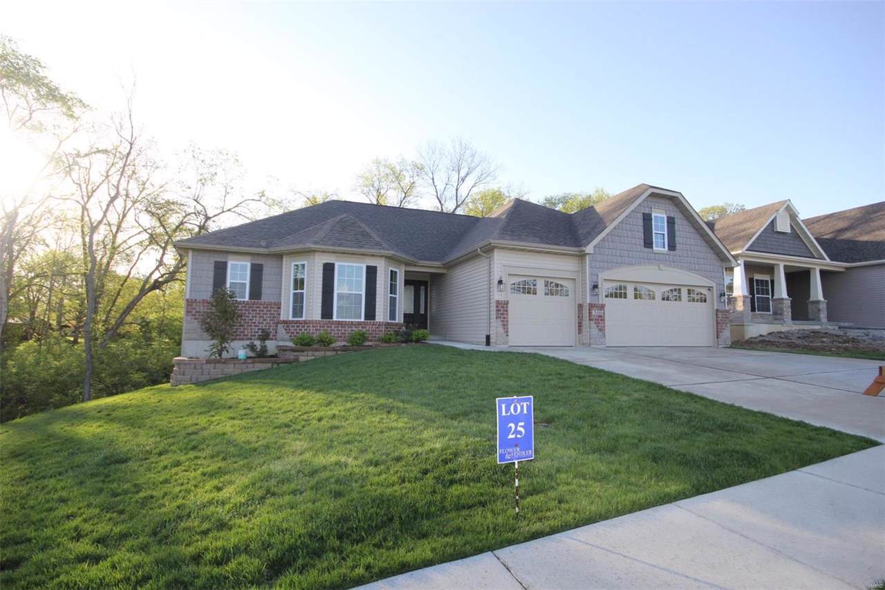 1053 Sean Richard Way - Photo 1