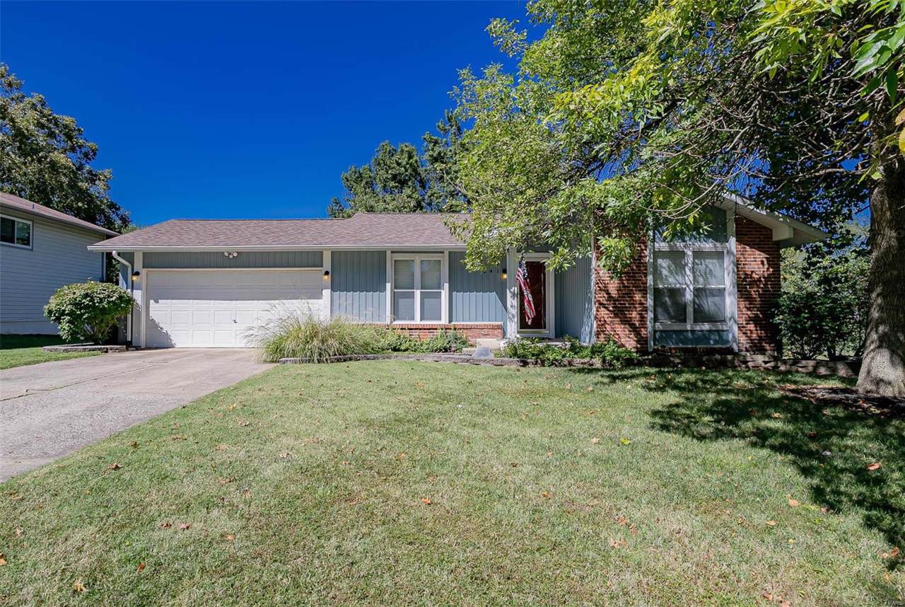 241 Bentwood Lane - Photo 1