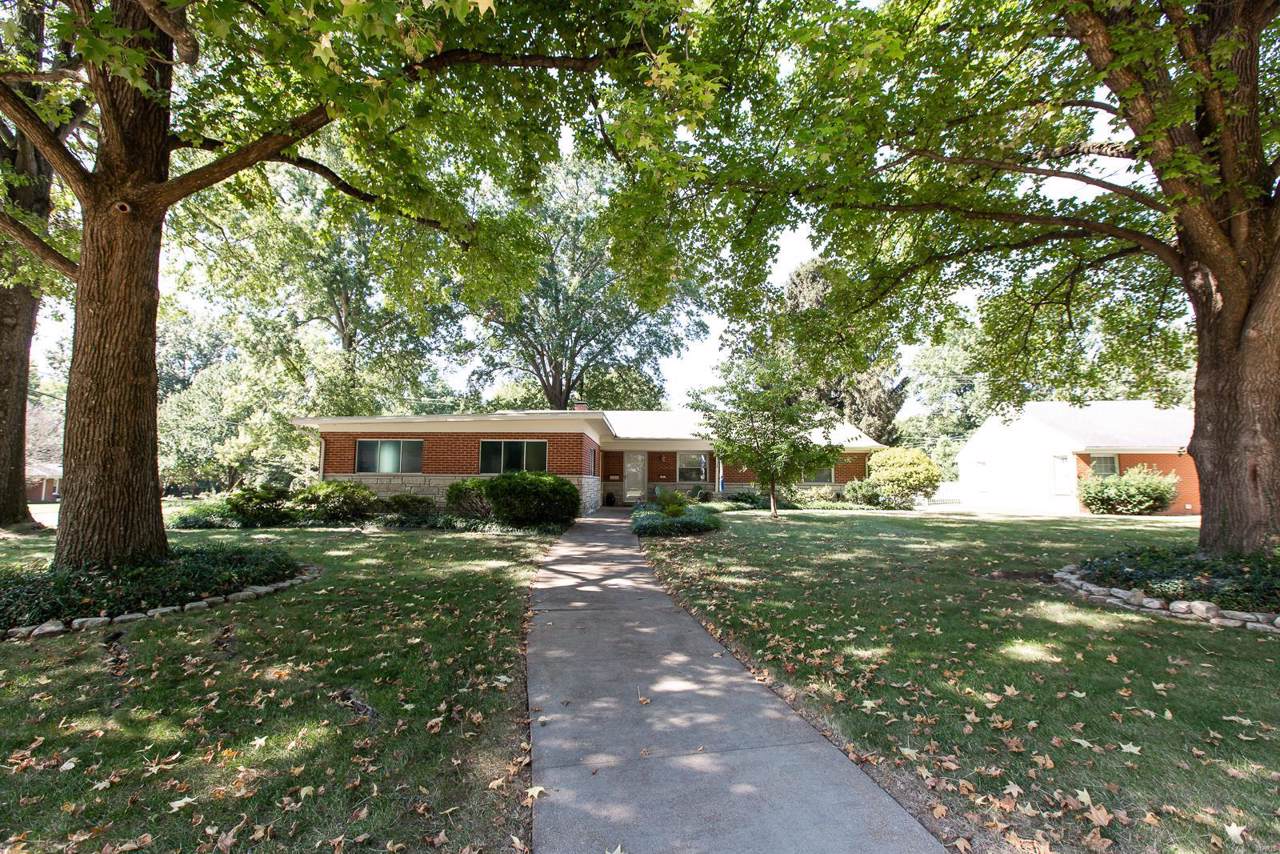 3 Magnolia Drive - Photo 1