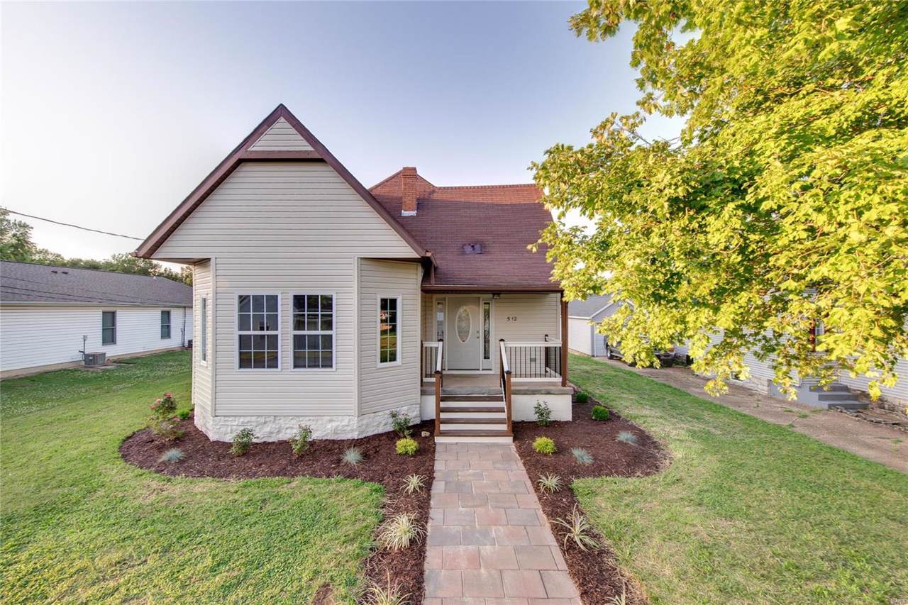 512 Jefferson Street - Photo 1