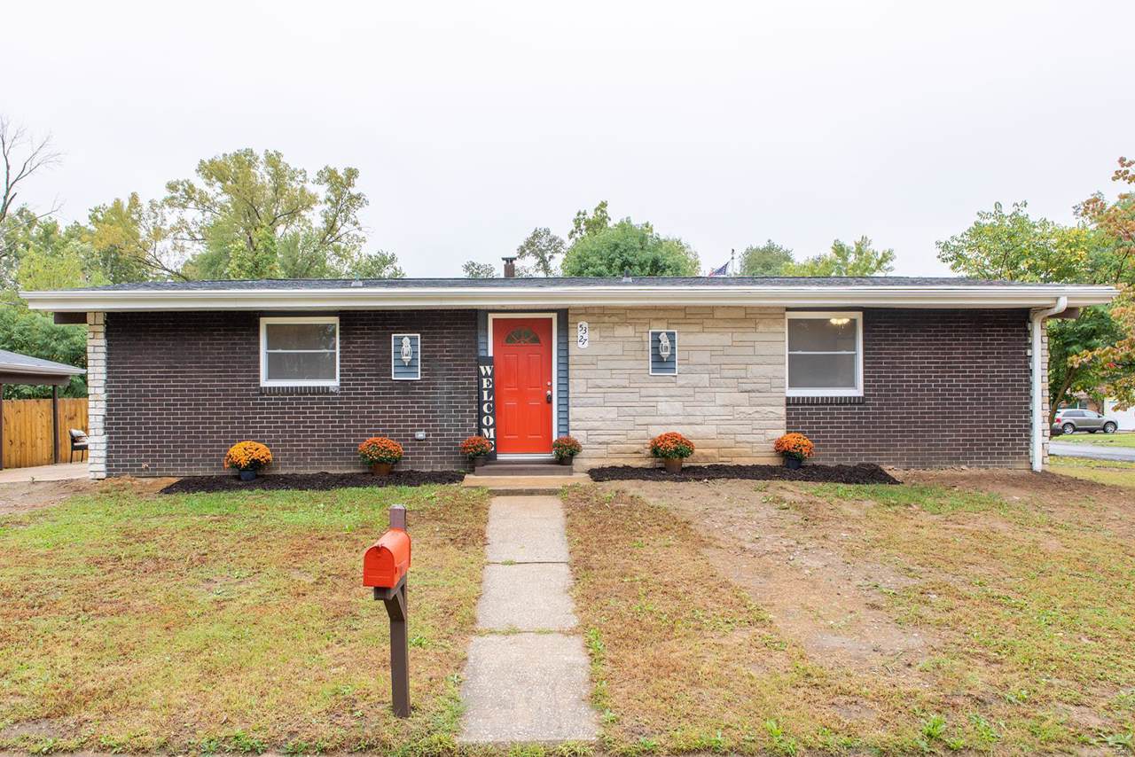 5327 Lynwood - Photo 1
