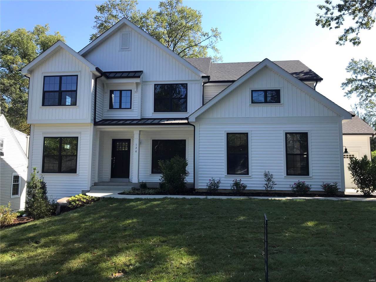 120 Brent Avenue - Photo 1